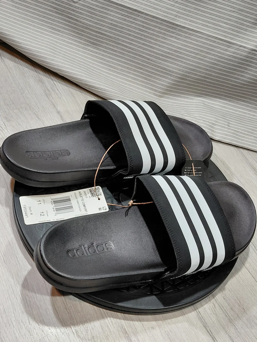 NWT Adidas Black/White Adilette Slide Sandals MENS 11 WOMENS 12